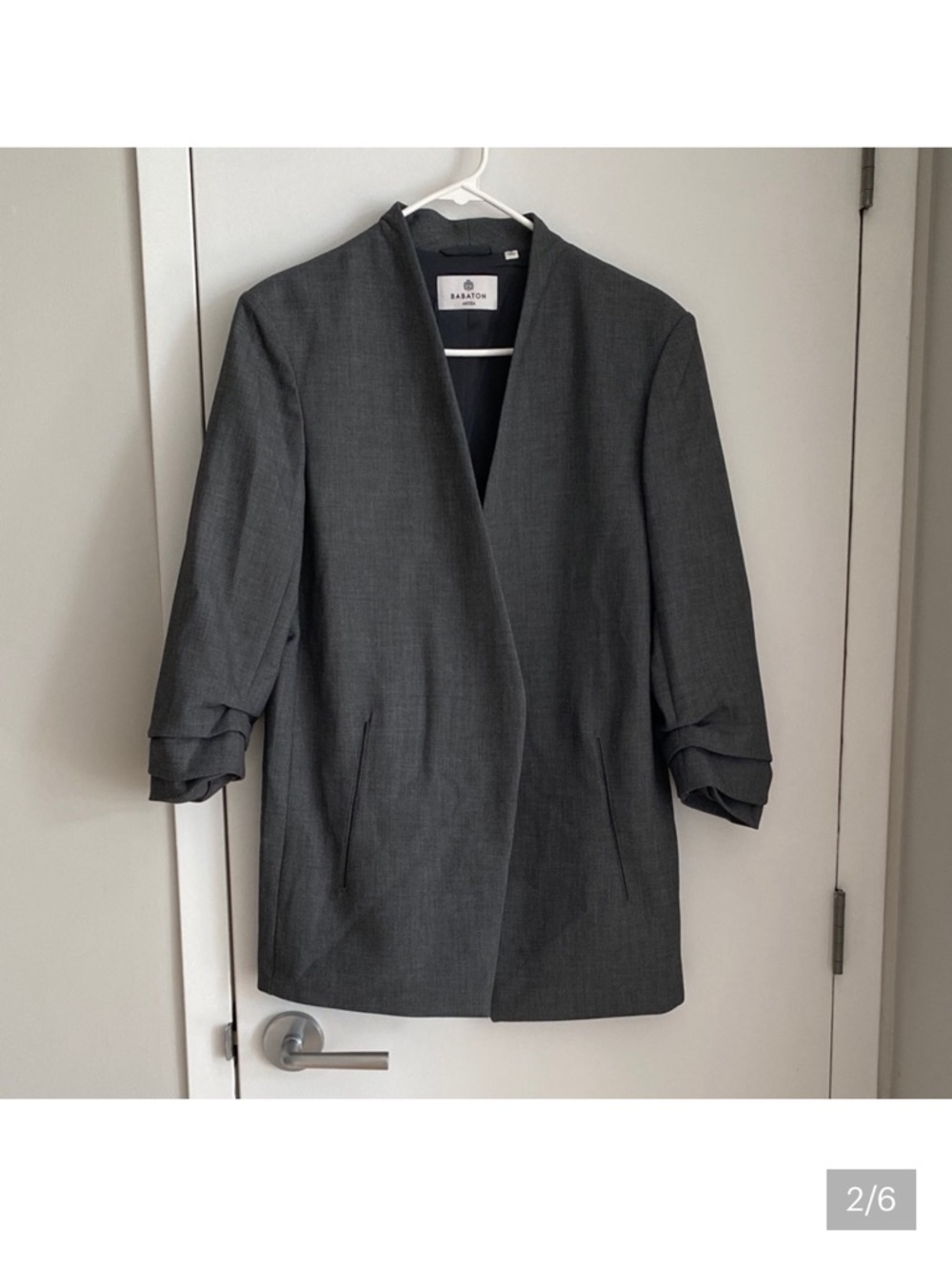 Babaton Grey Open-Front Textured Blazer - Picture 2 of 6